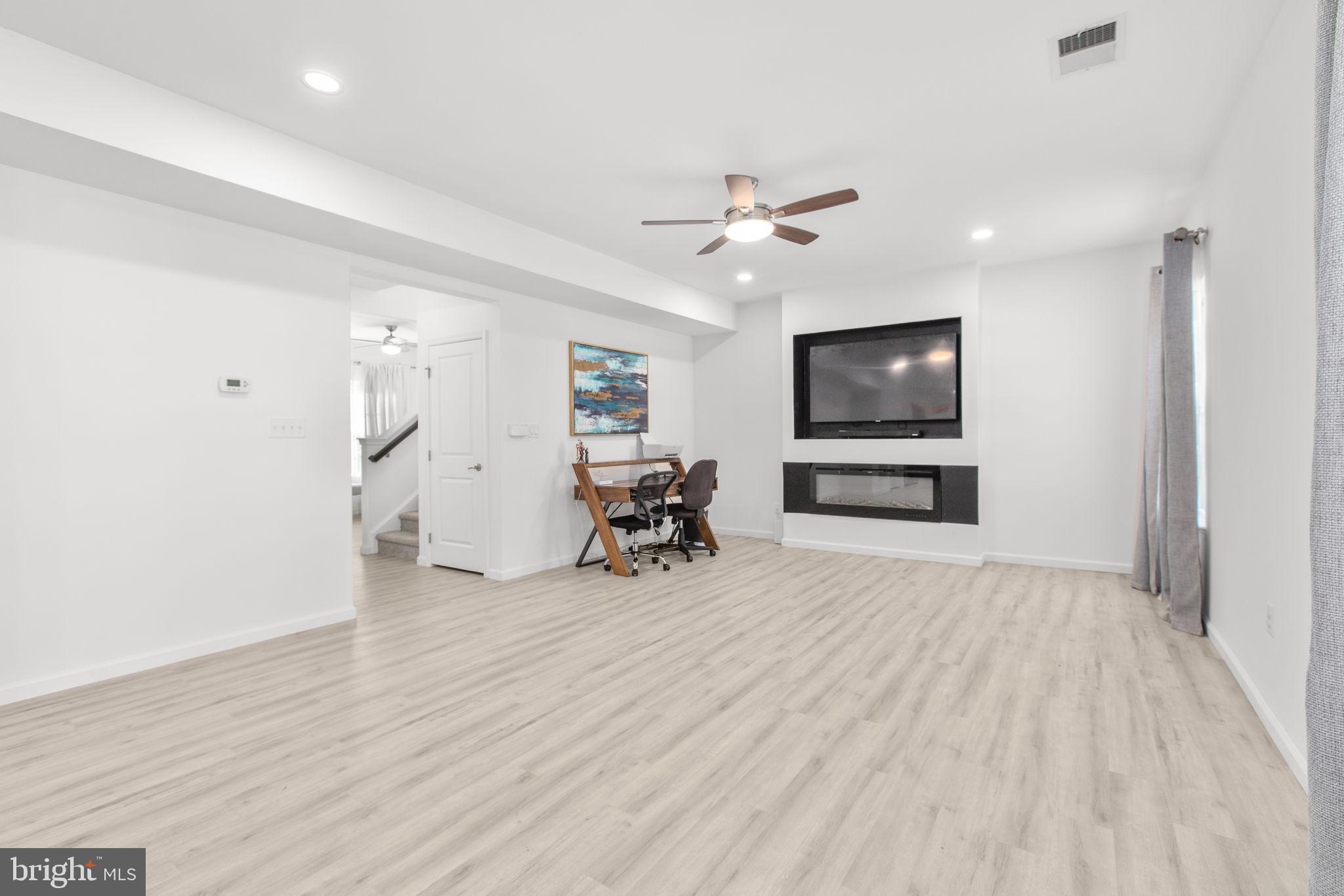 9523 FALL HAVEN ROAD