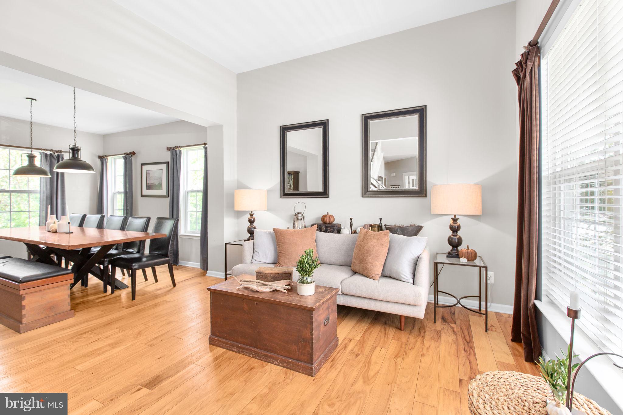 9402 LAUREL OAK DRIVE