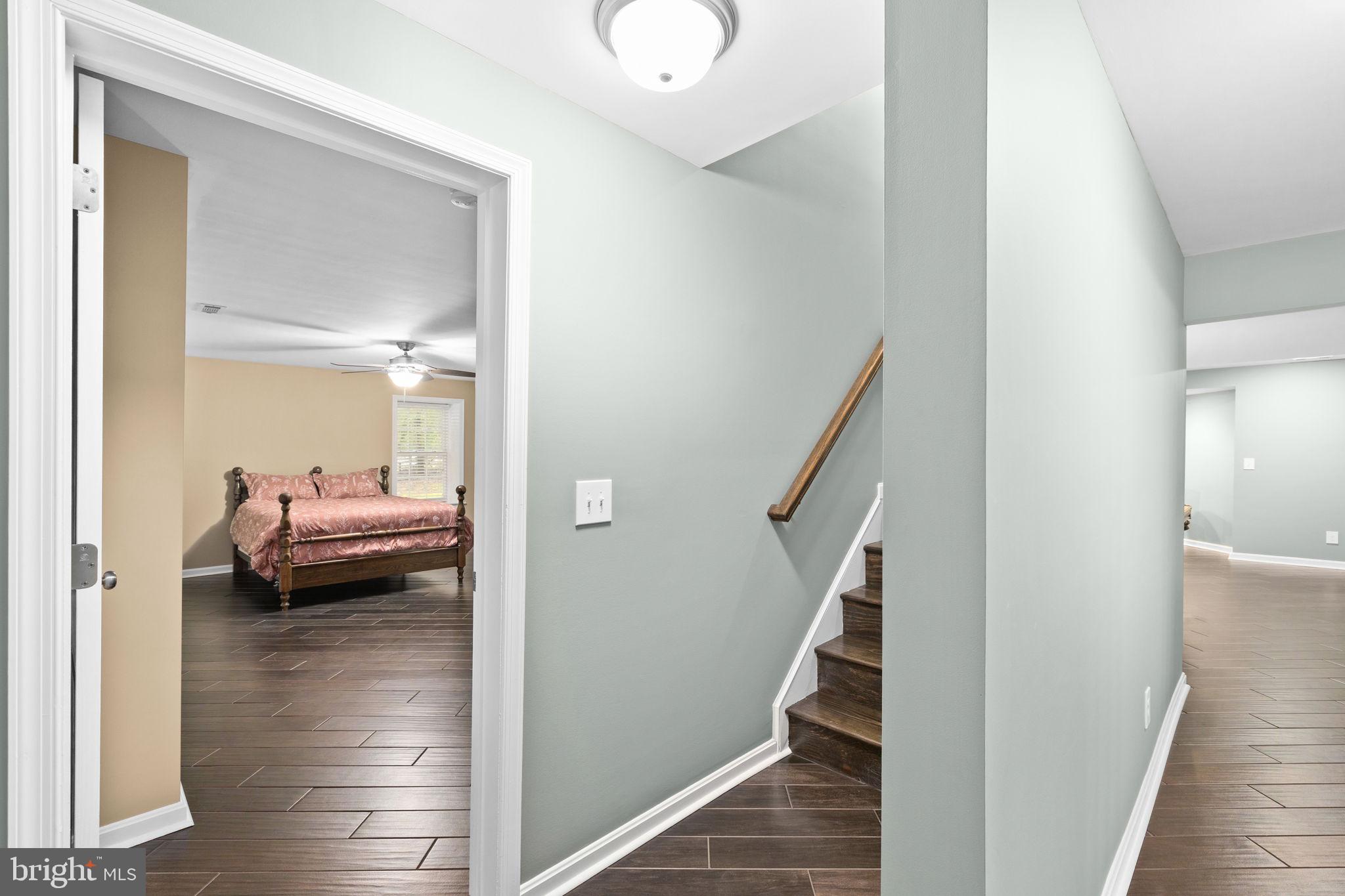 10704 WHISPERING WAY