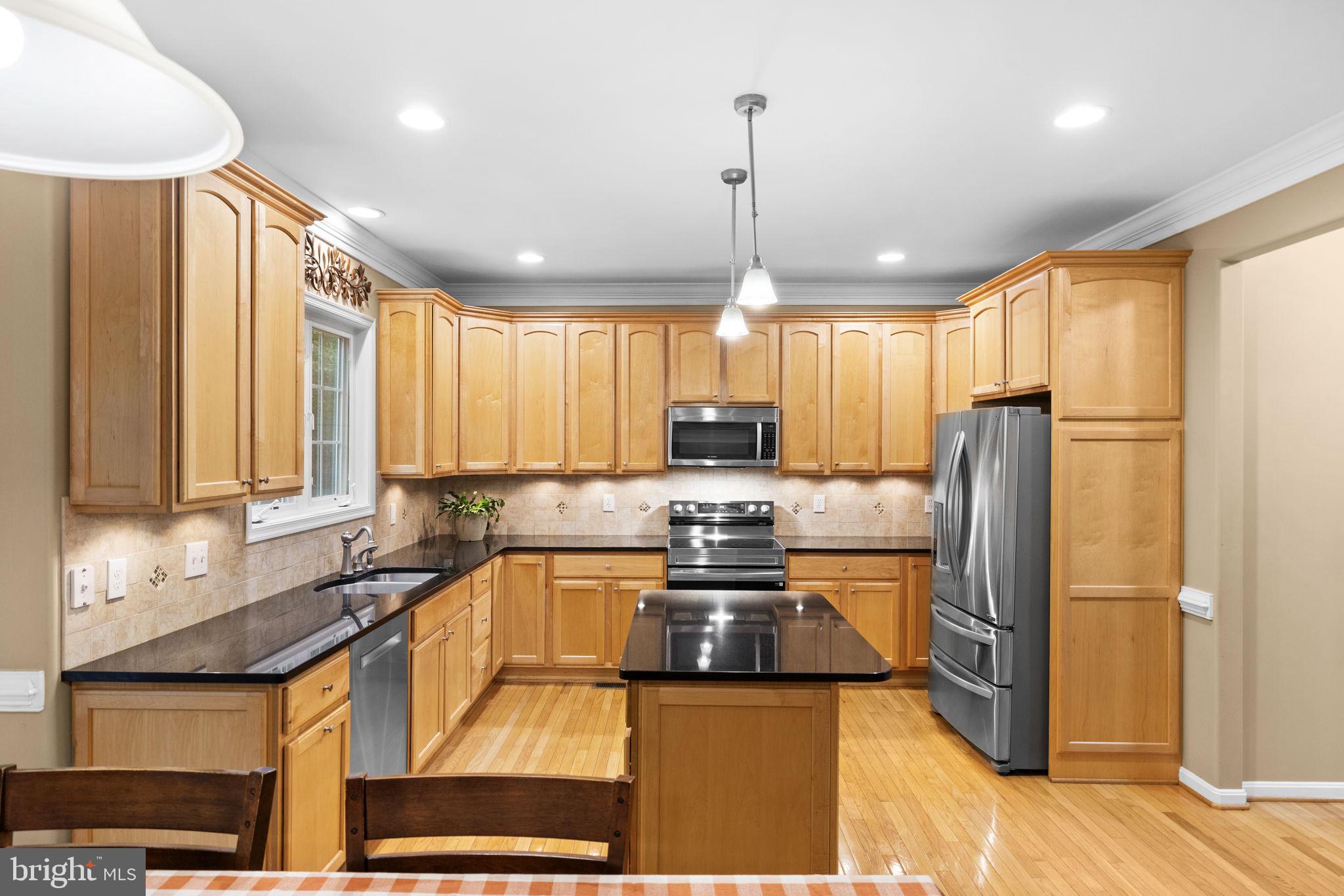 10704 WHISPERING WAY