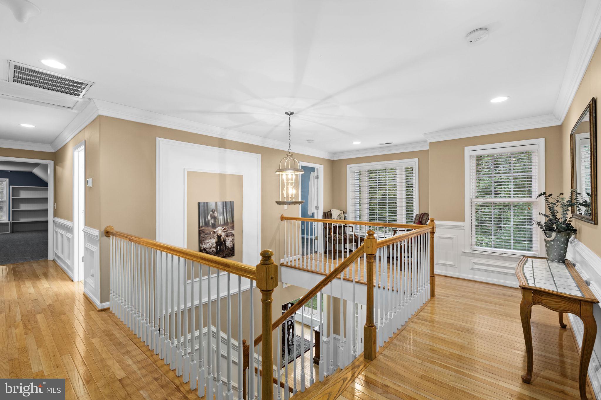 10704 WHISPERING WAY