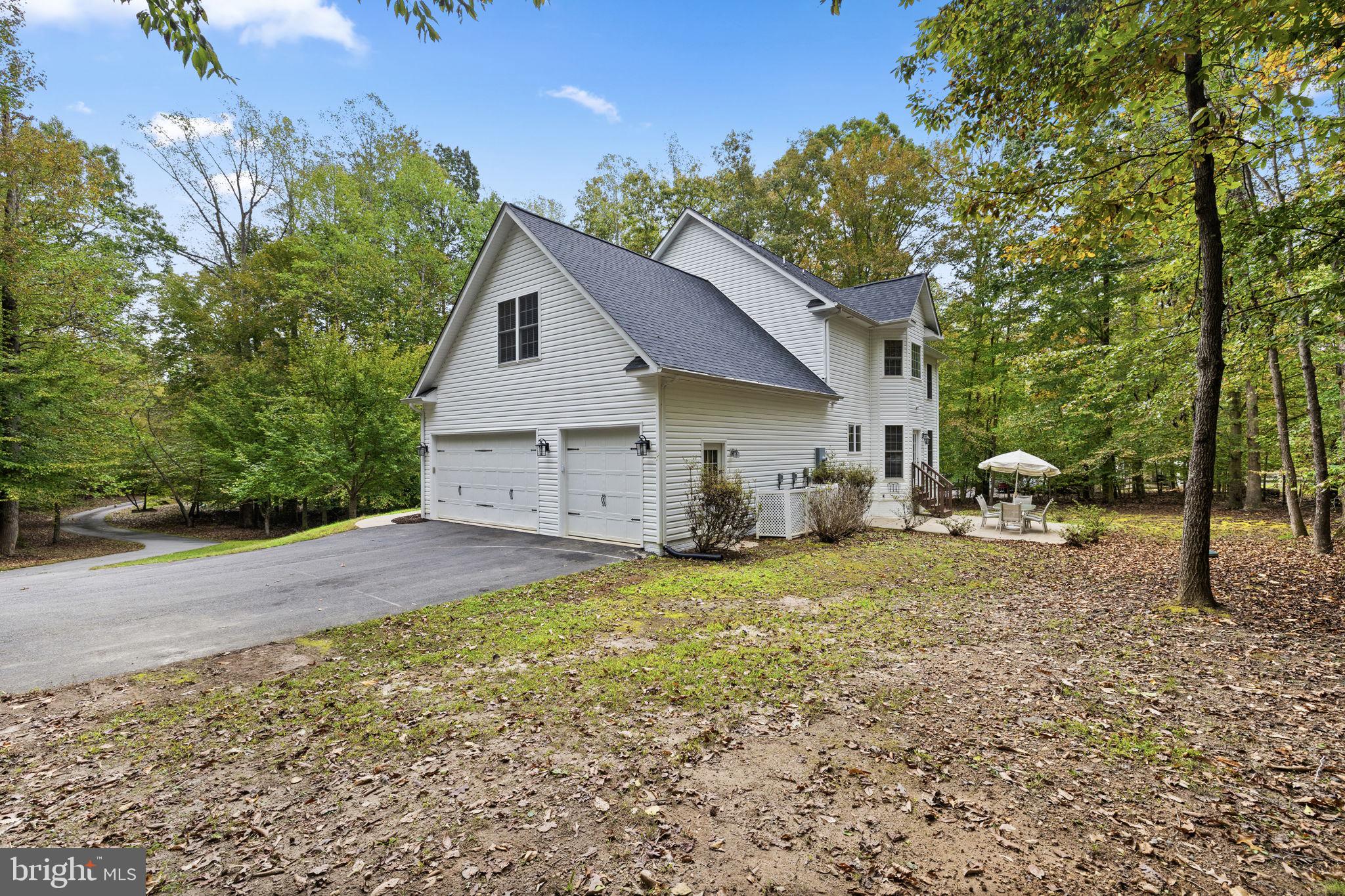 10704 WHISPERING WAY