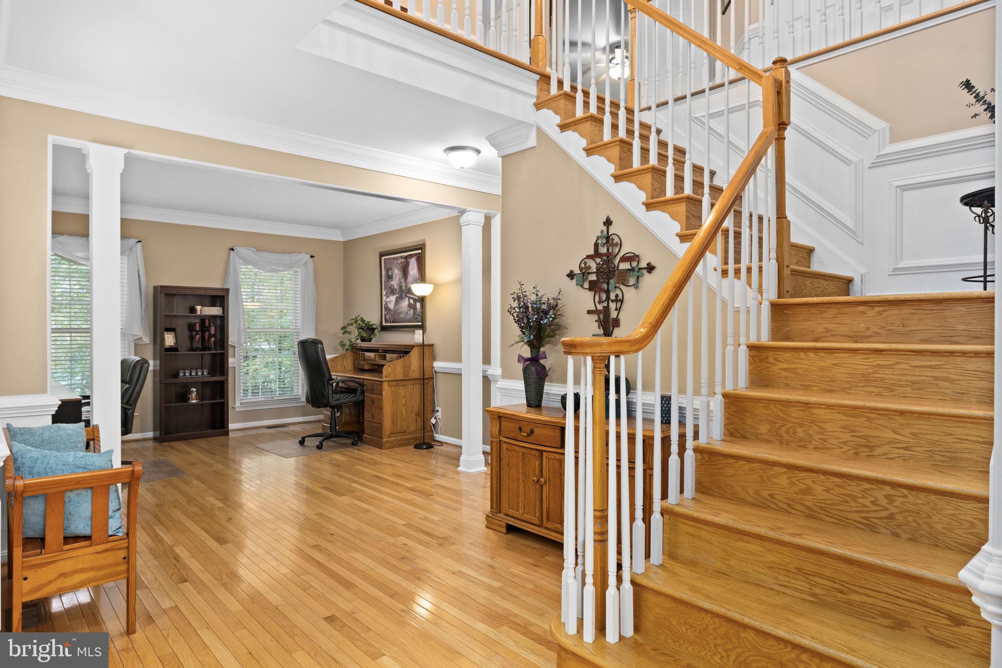 10704 WHISPERING WAY