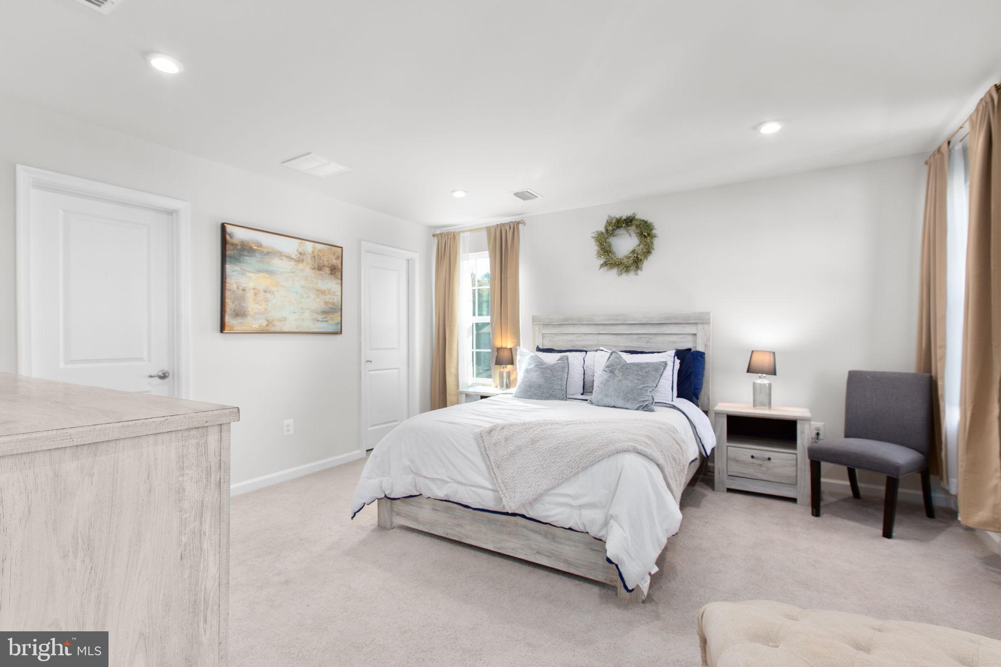 9405 WINTERCHASE COURT