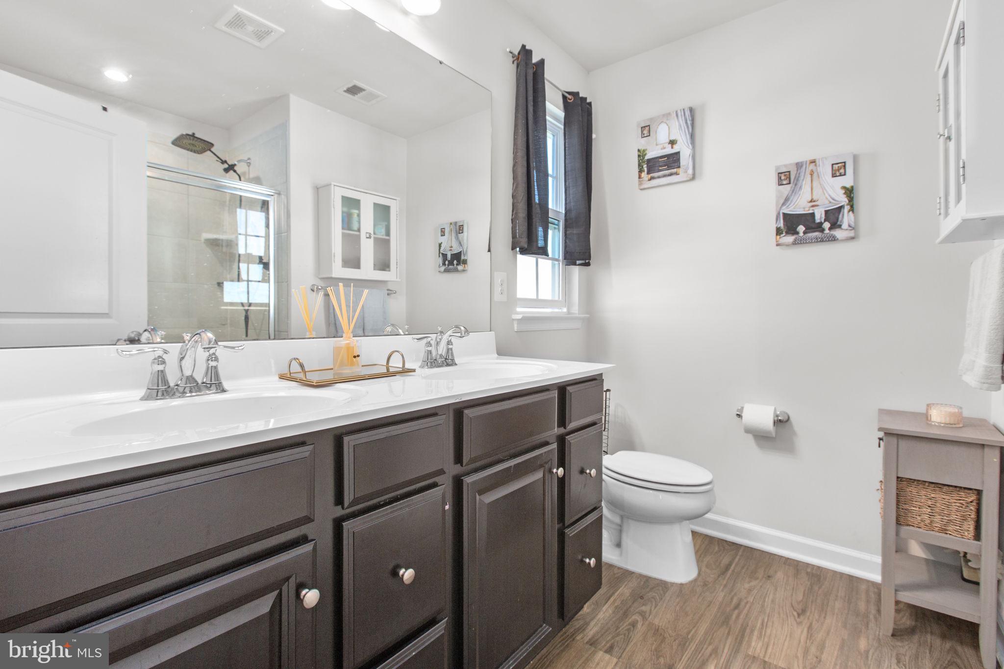 9405 WINTERCHASE COURT