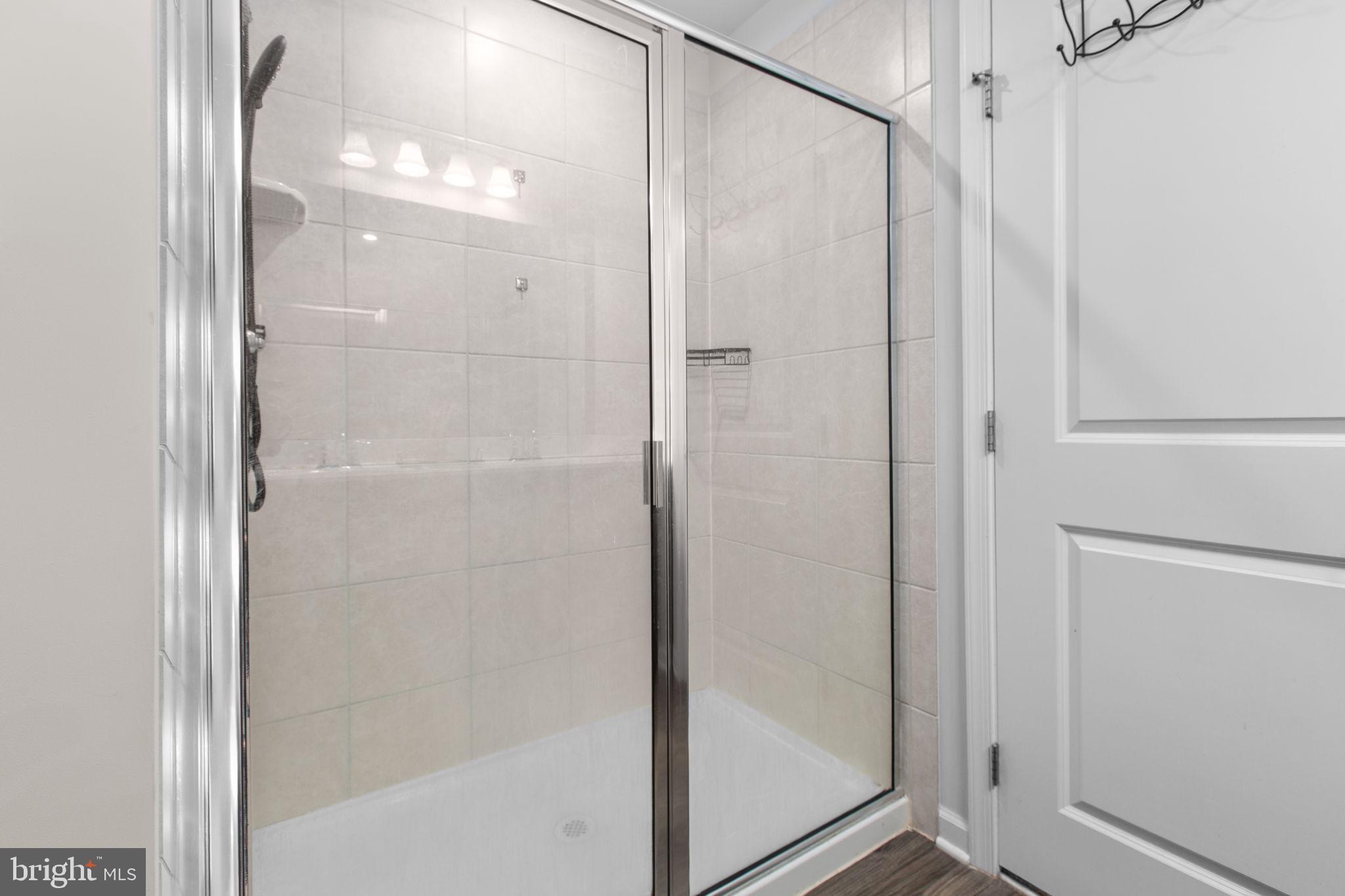 9405 WINTERCHASE COURT