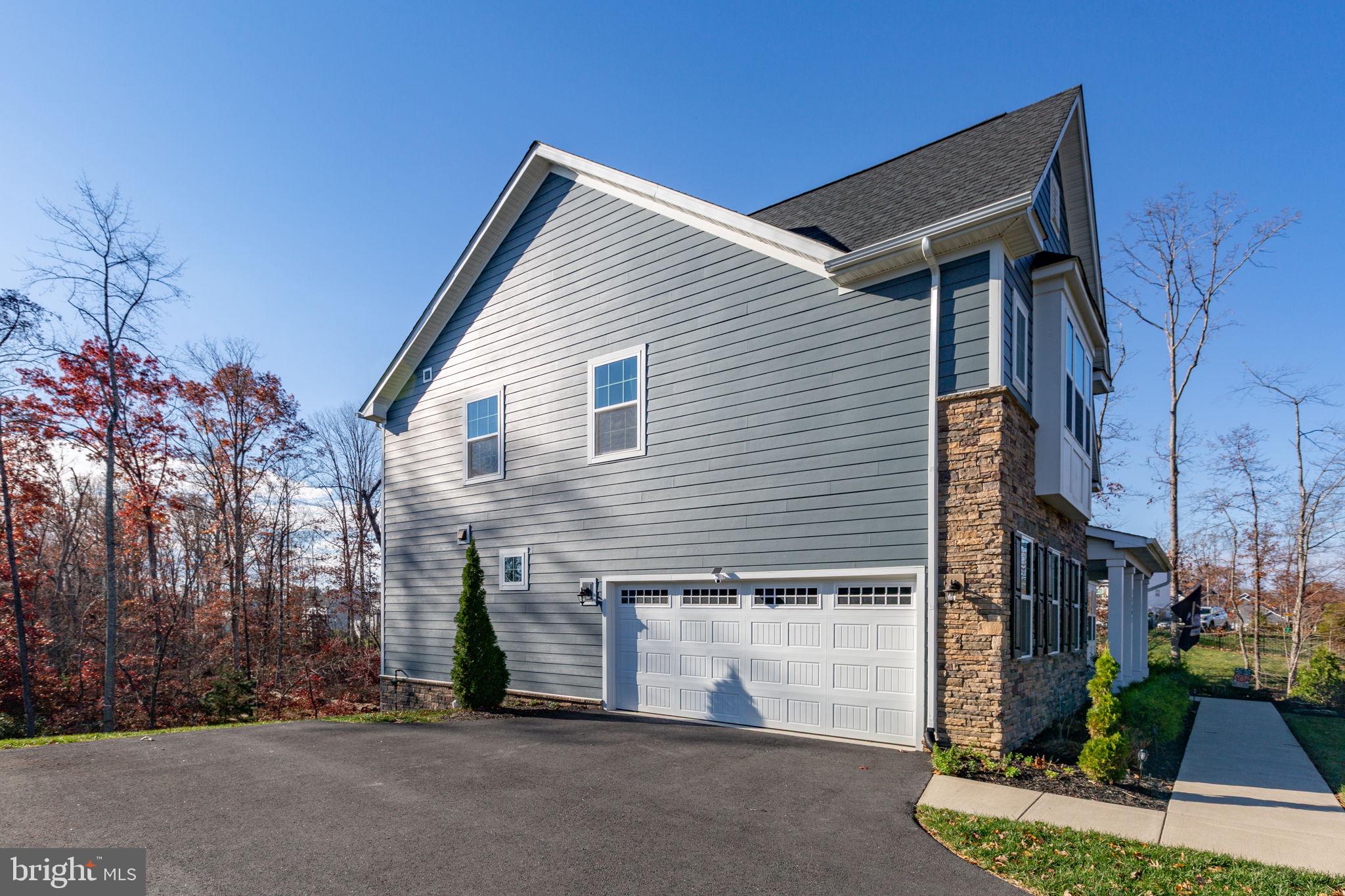 12301 FAWN LAKE PARKWAY