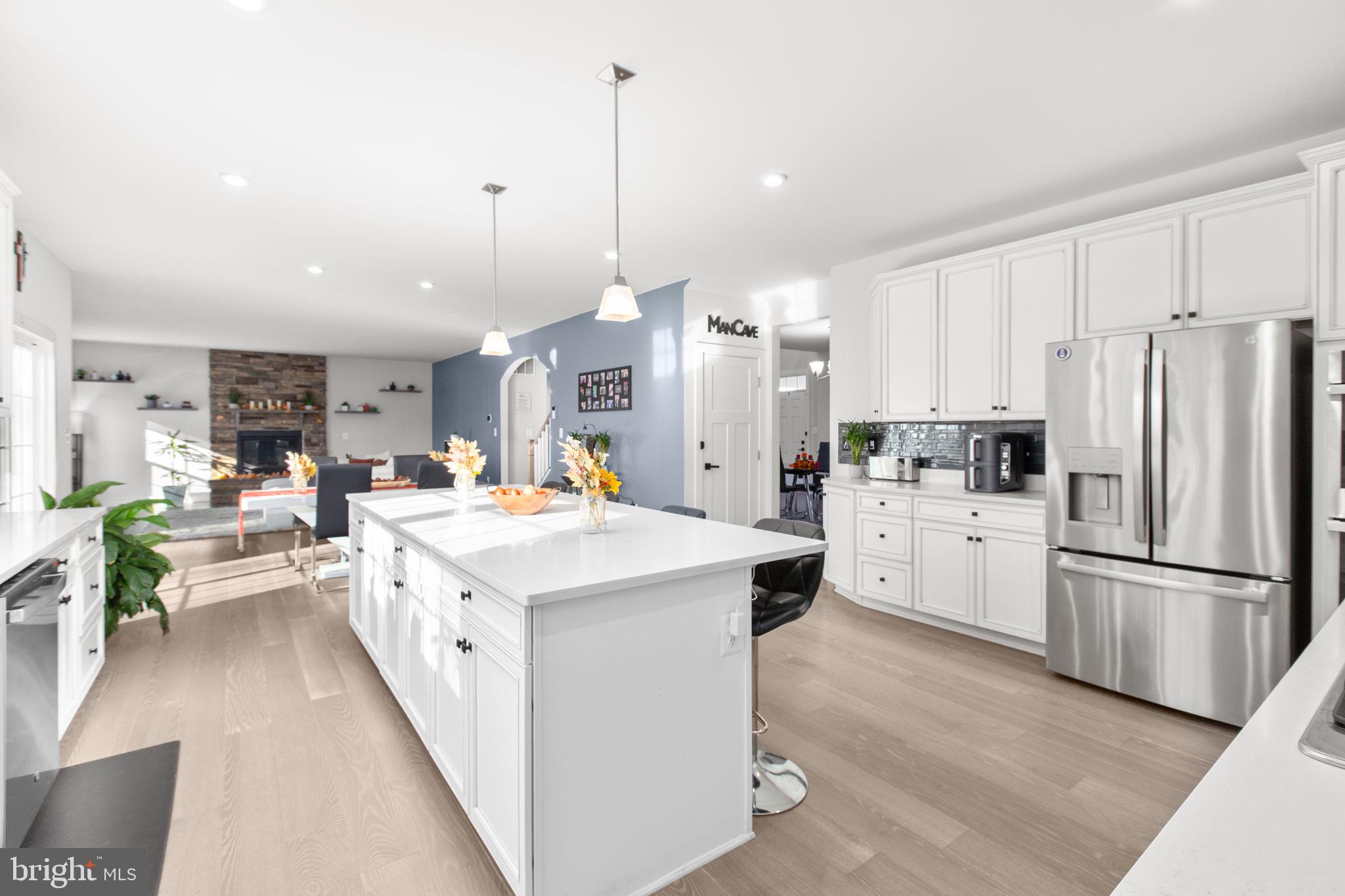 12301 FAWN LAKE PARKWAY