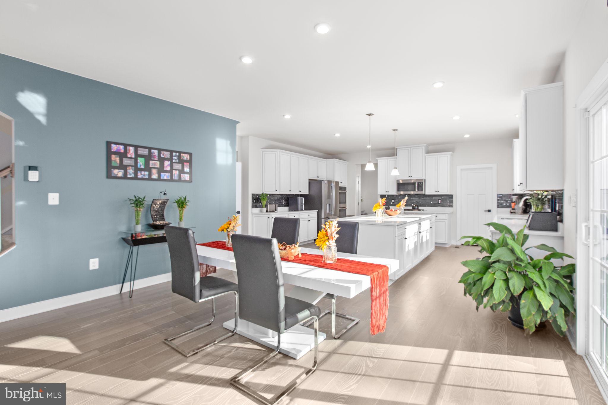 12301 FAWN LAKE PARKWAY