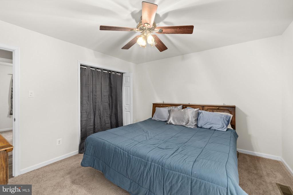 419 PLEASANTS DRIVE