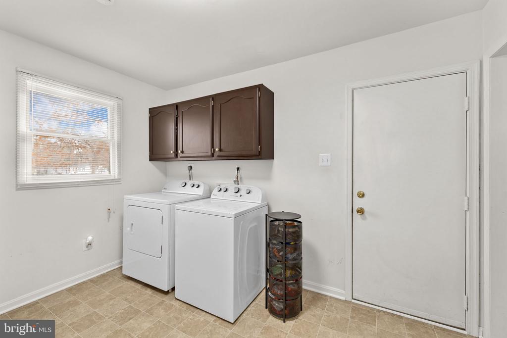 419 PLEASANTS DRIVE