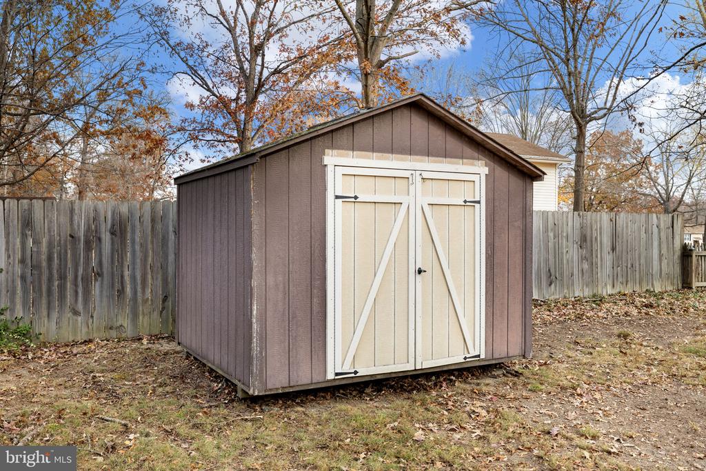 419 PLEASANTS DRIVE