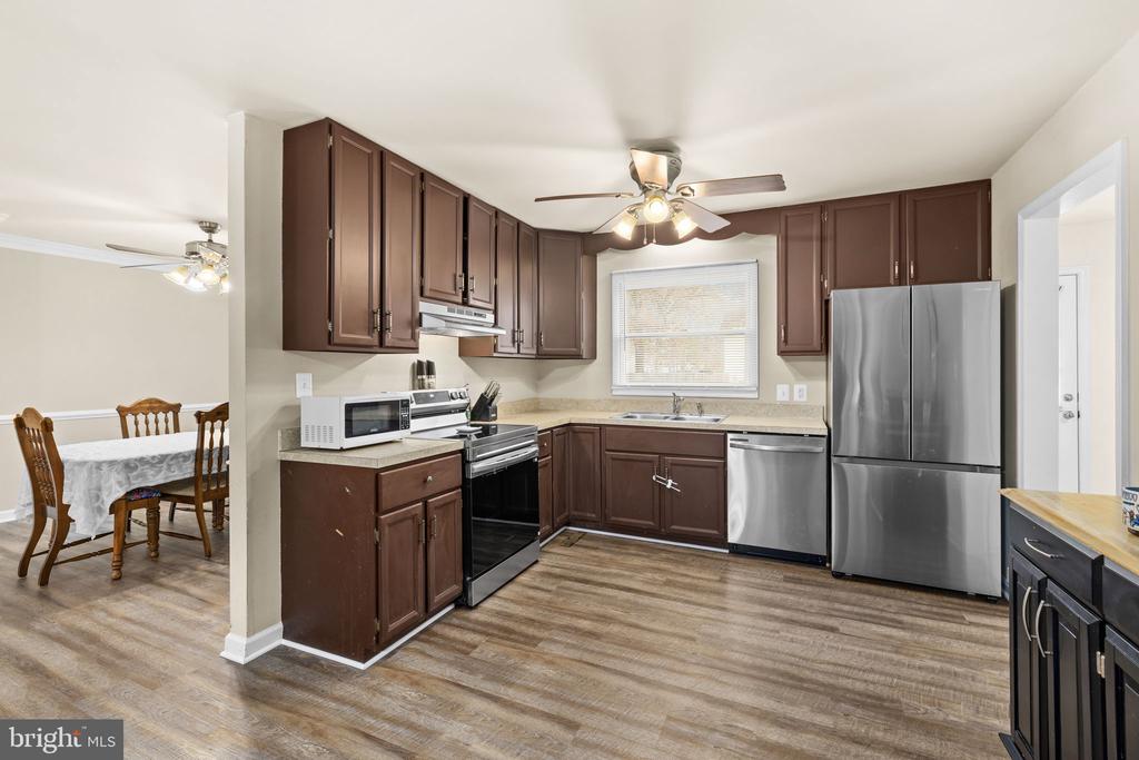 419 PLEASANTS DRIVE