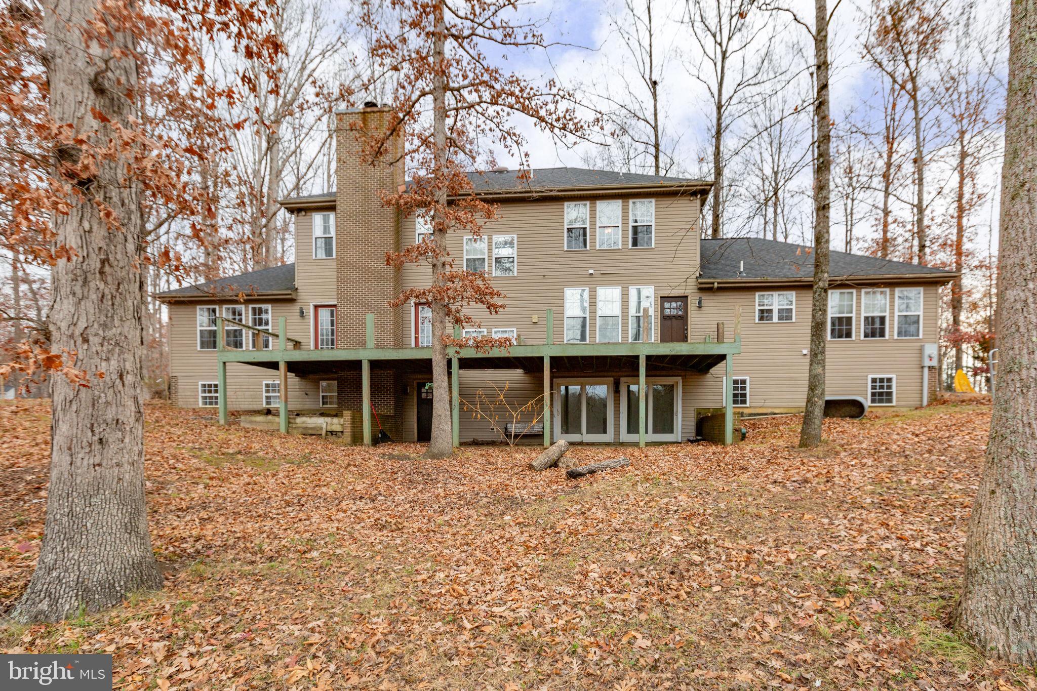 7905 E ROBERT E LEE COURT