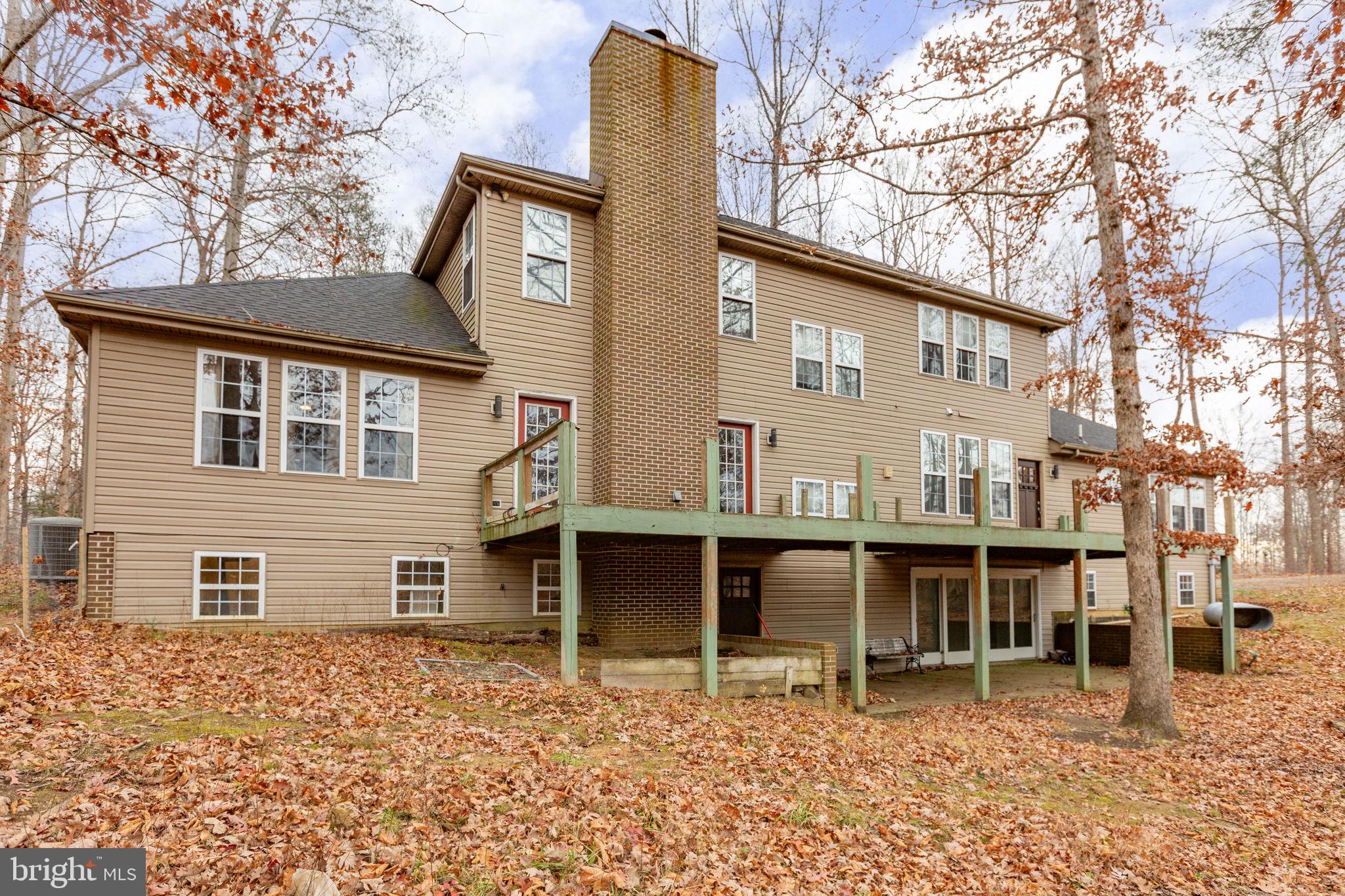 7905 E ROBERT E LEE COURT