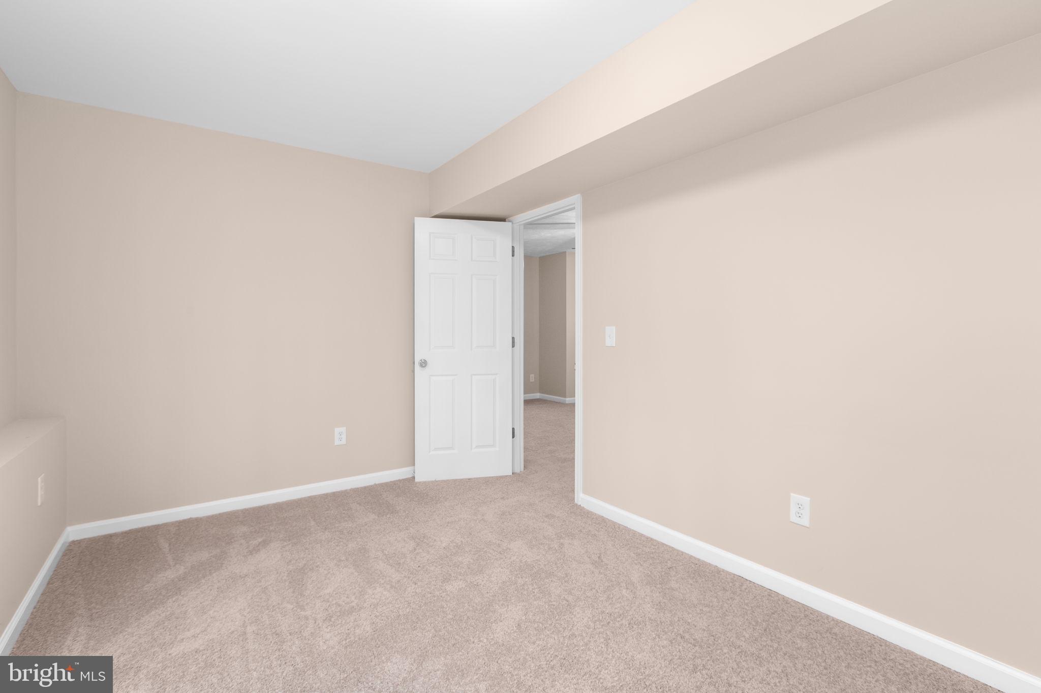 10421 CHESTERWOOD DRIVE