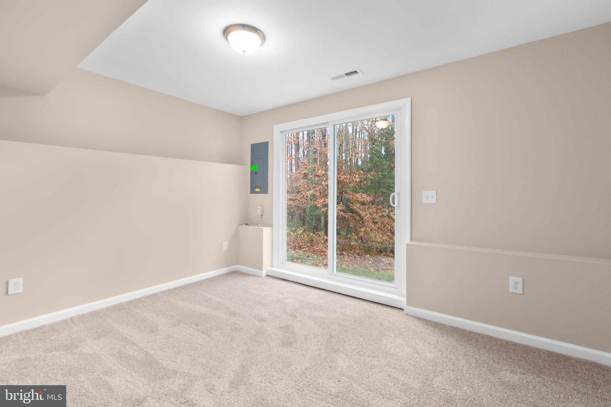 10421 CHESTERWOOD DRIVE