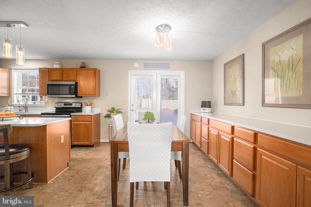 6109 SUNNY MEADOWS DRIVE