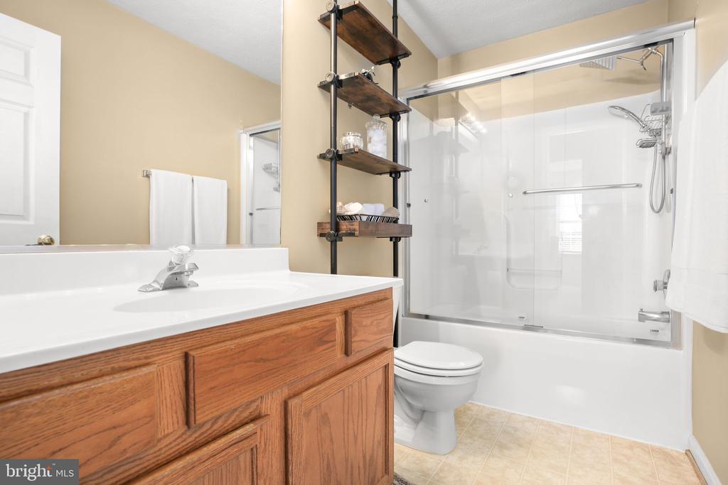 6109 SUNNY MEADOWS DRIVE