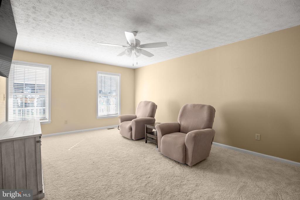 6109 SUNNY MEADOWS DRIVE