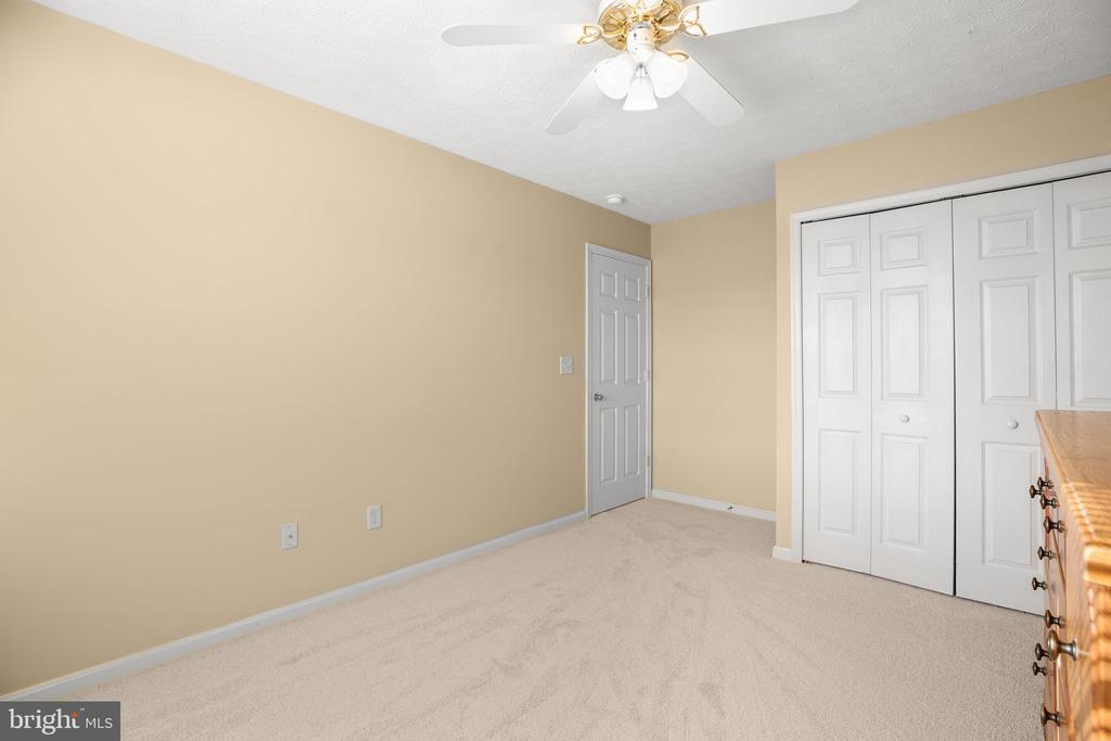 6109 SUNNY MEADOWS DRIVE