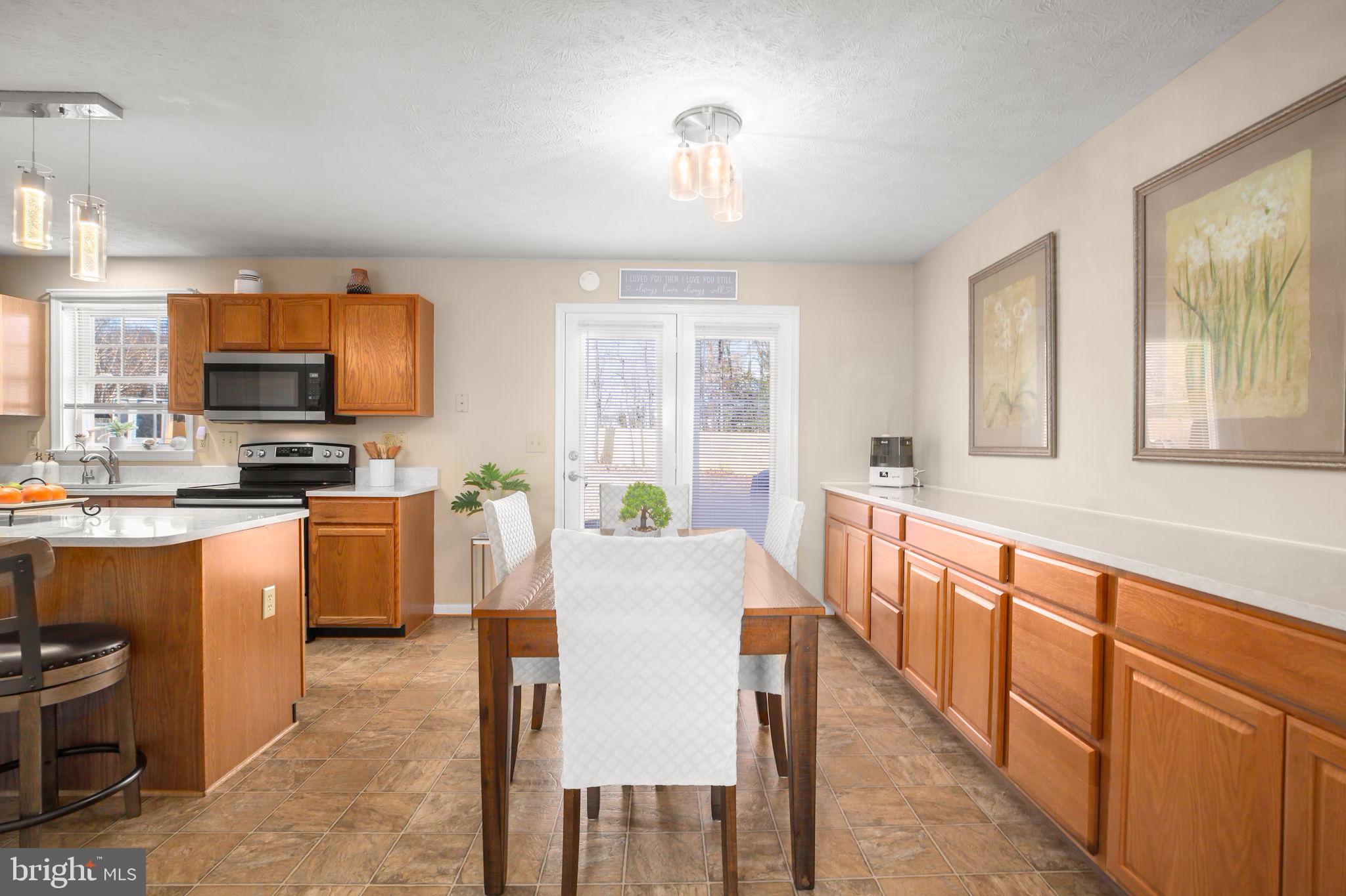 6109 SUNNY MEADOWS DRIVE