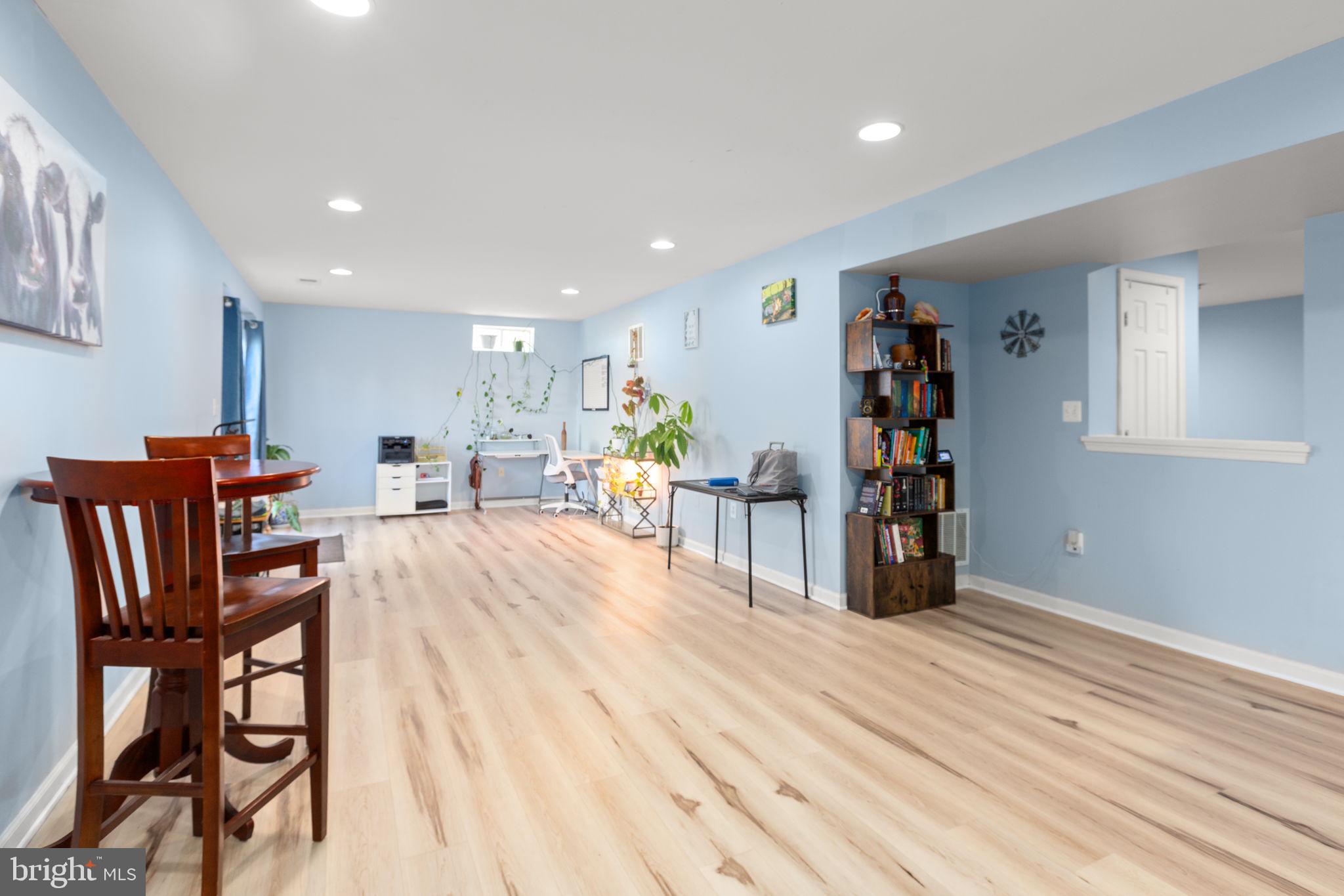 9316 LAUREL OAK DRIVE