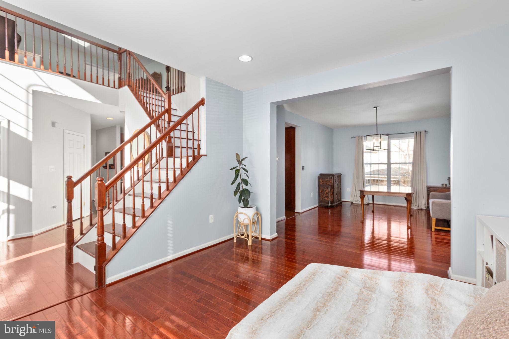 9316 LAUREL OAK DRIVE