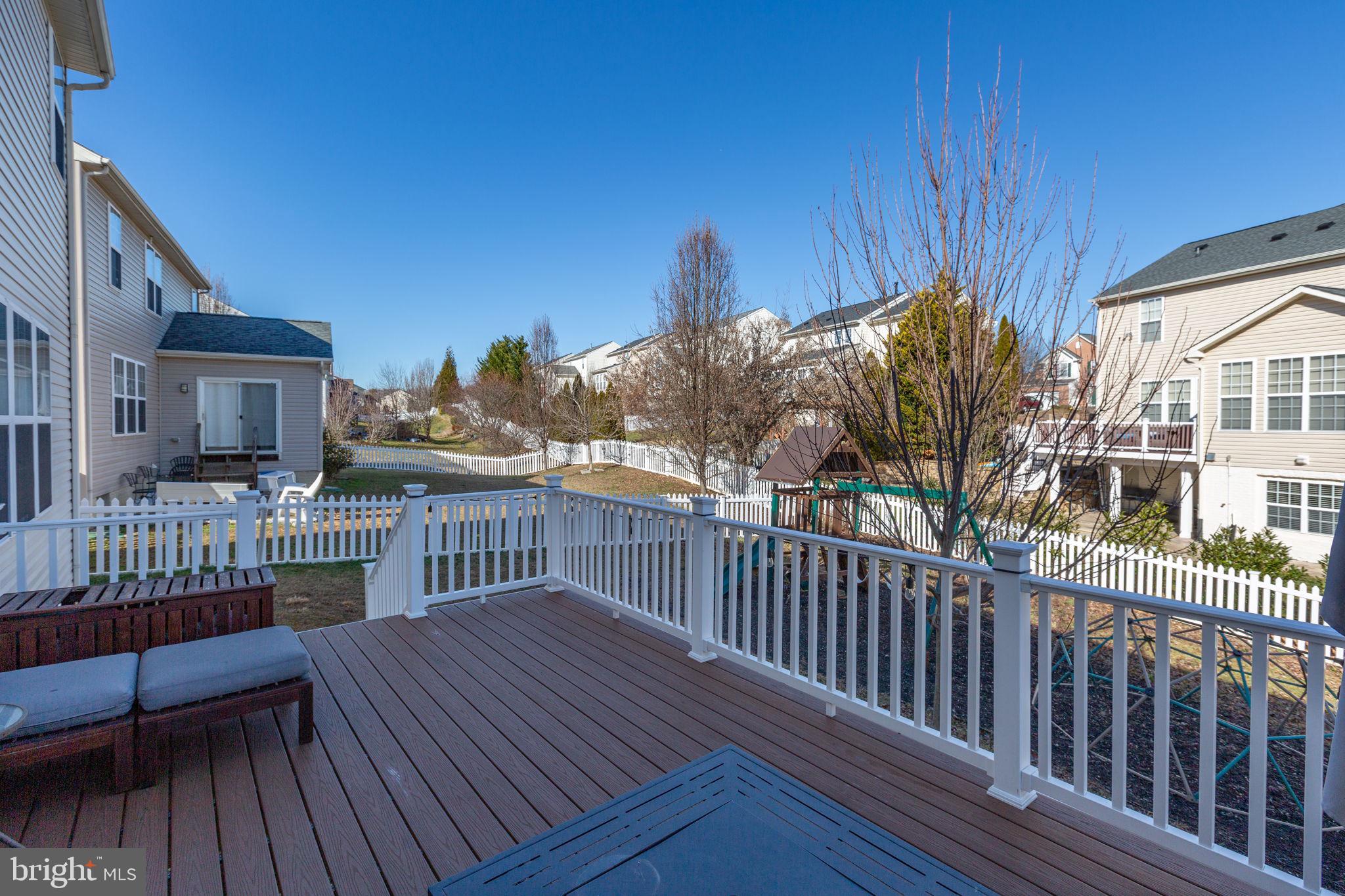 9316 LAUREL OAK DRIVE