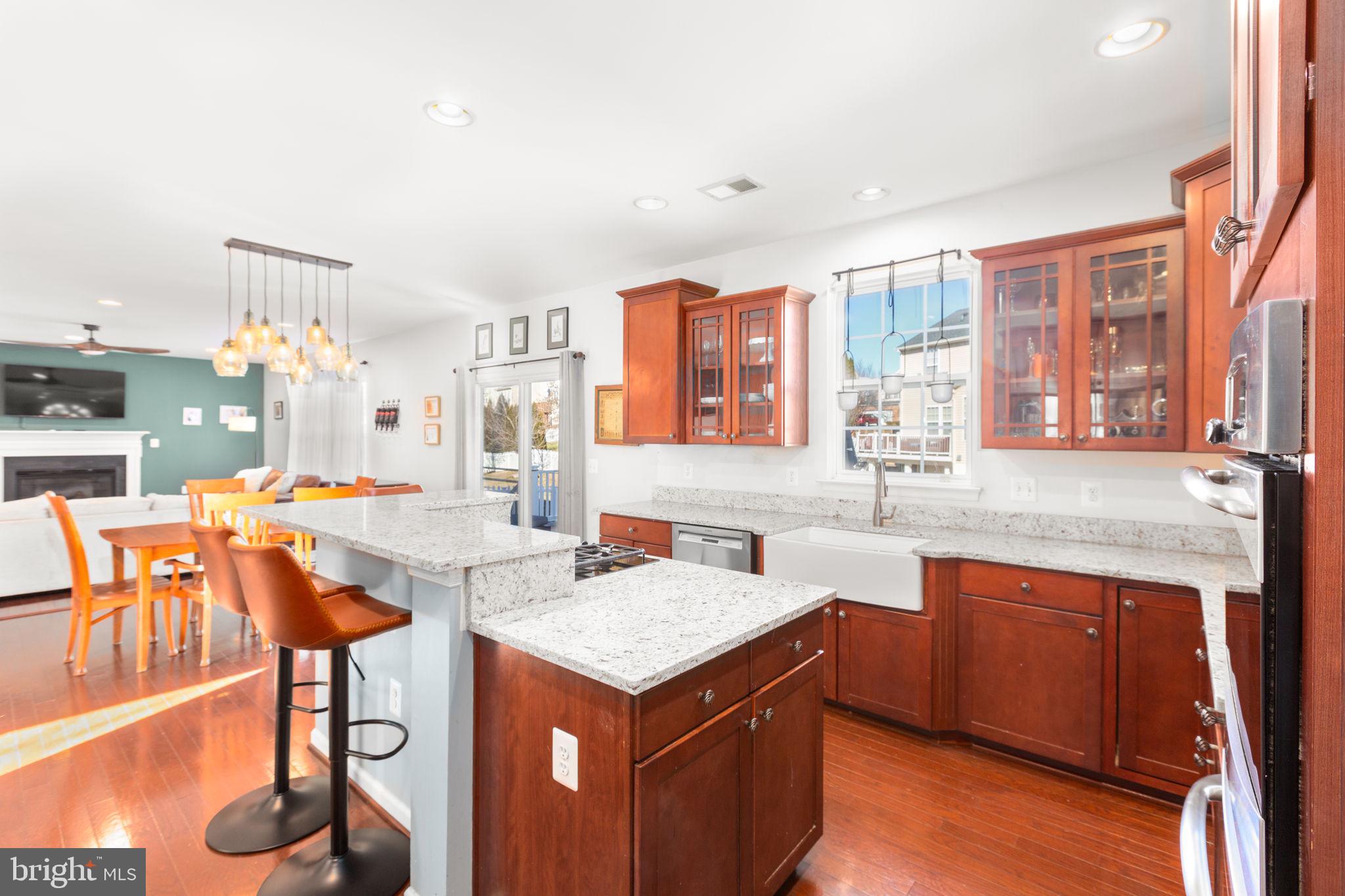 9316 LAUREL OAK DRIVE