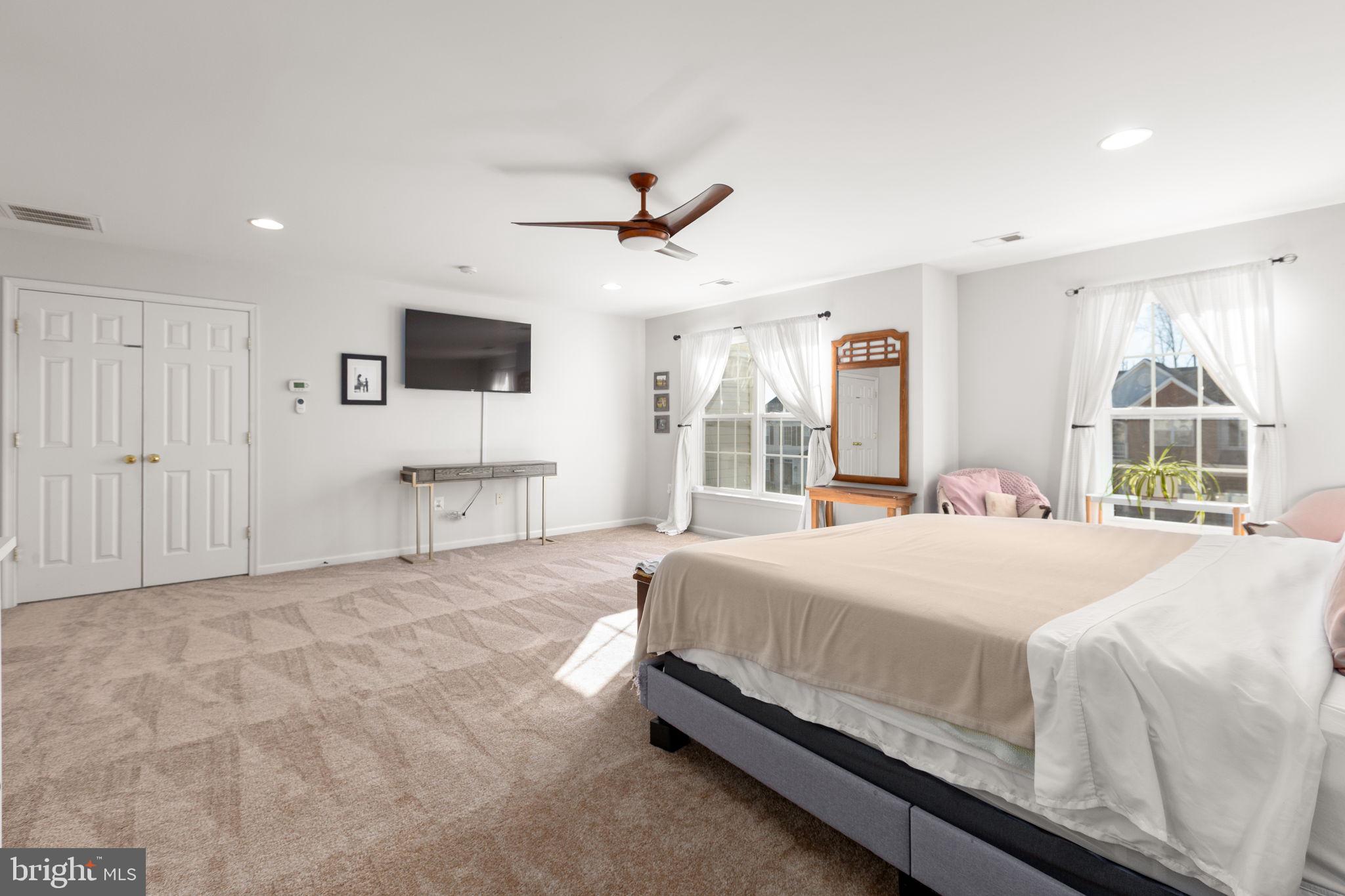 9316 LAUREL OAK DRIVE