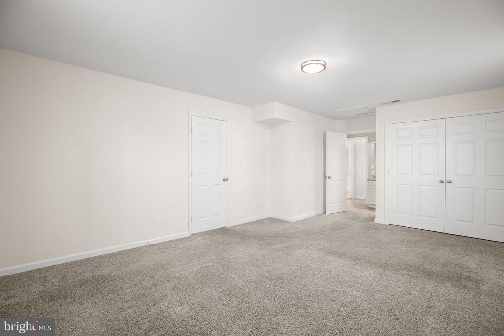 11908 KENNEDY LANE