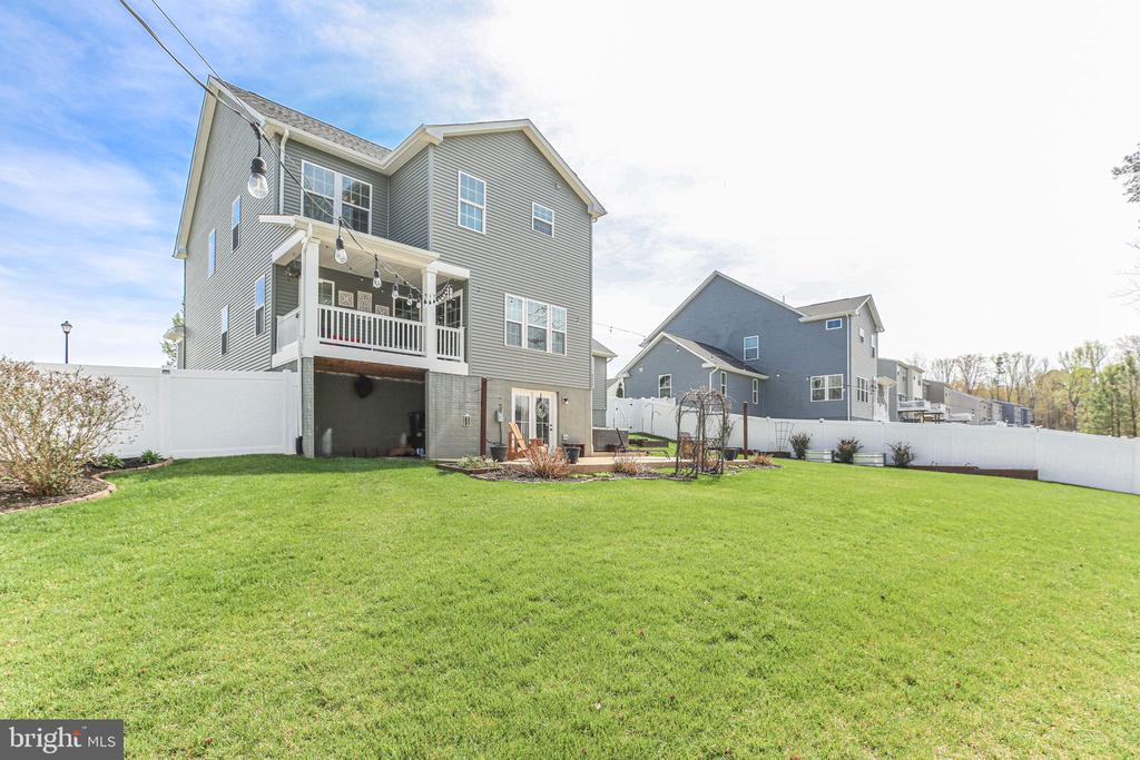 8714 WILMORE LANE