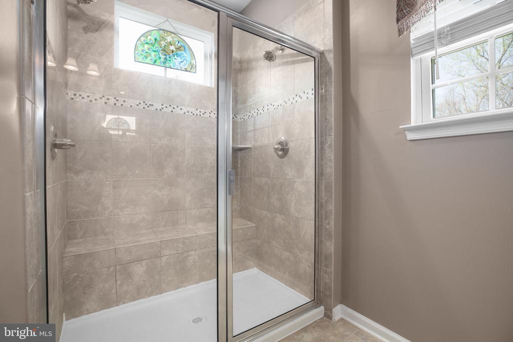 8714 WILMORE LANE