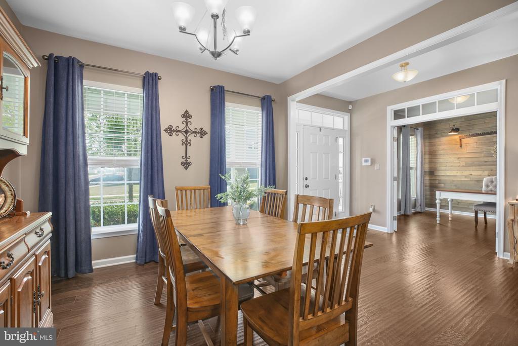 8714 WILMORE LANE