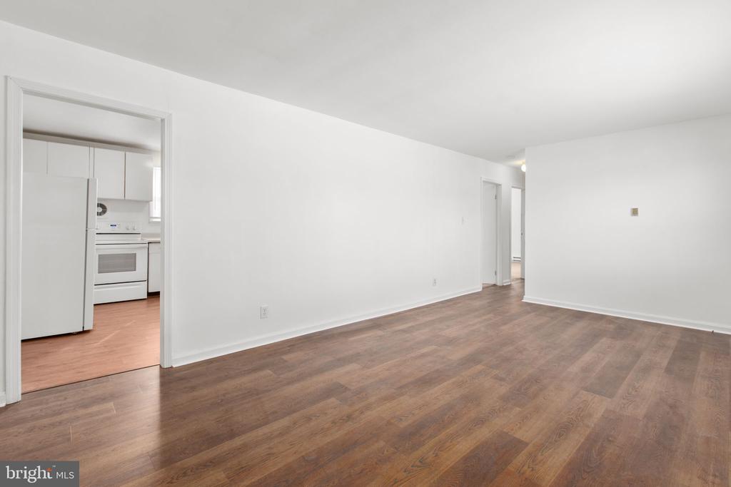 1305 BRAGG ROAD