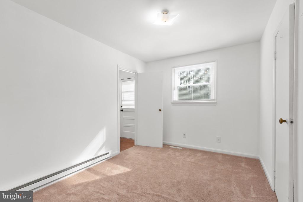1305 BRAGG ROAD