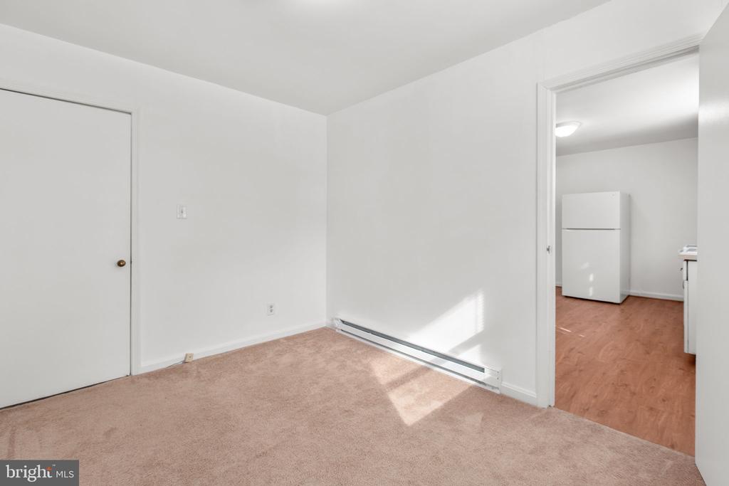 1305 BRAGG ROAD