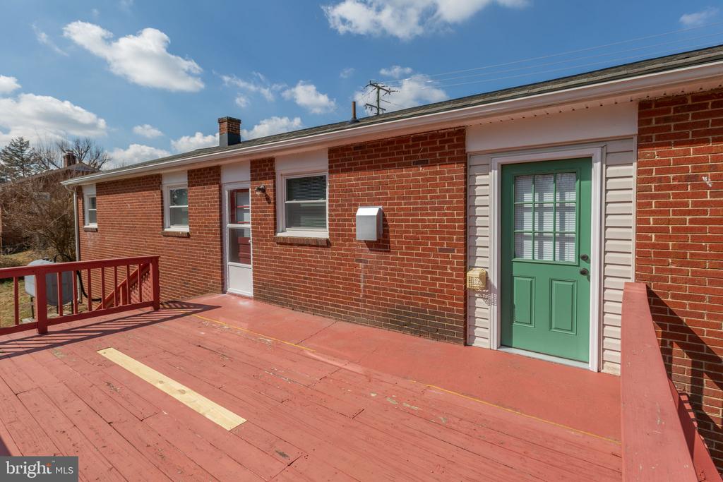1305 BRAGG ROAD