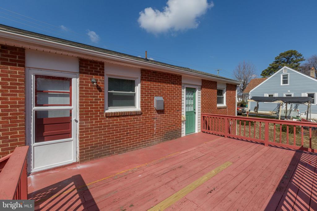 1305 BRAGG ROAD
