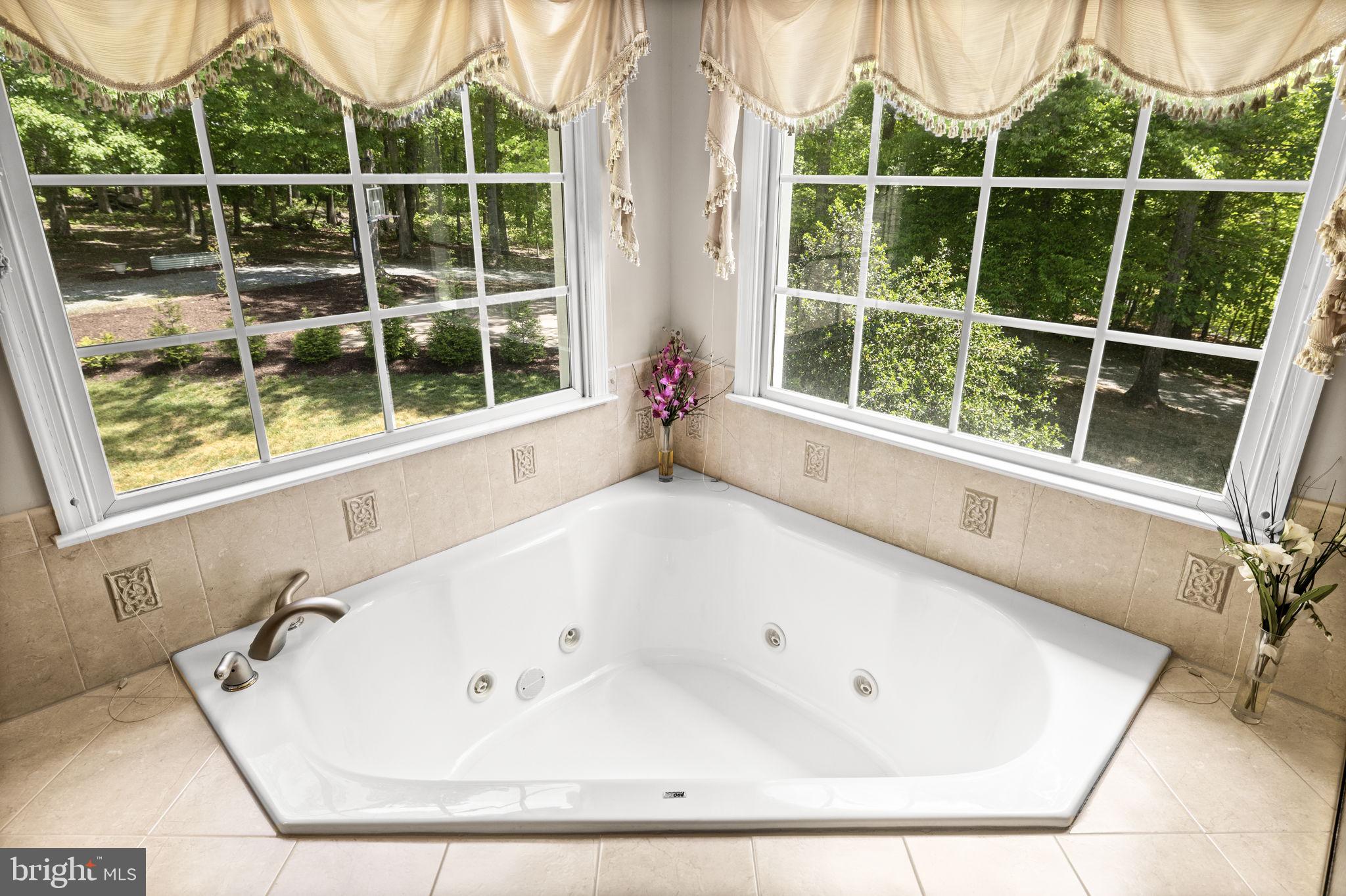9504 TRENTHAM TRAIL