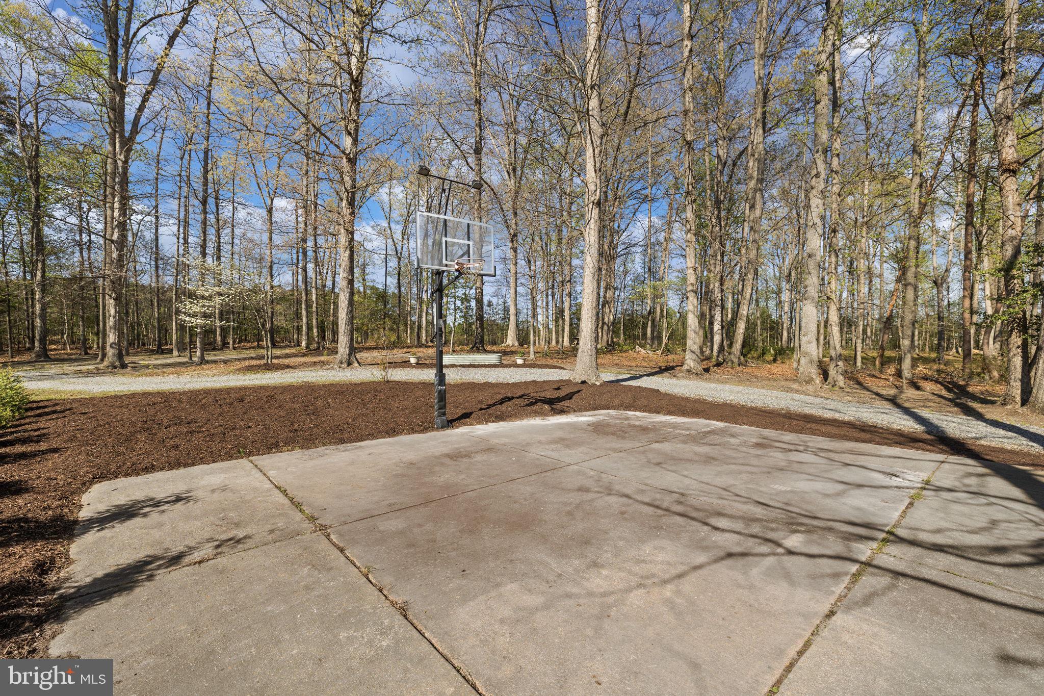 9504 TRENTHAM TRAIL