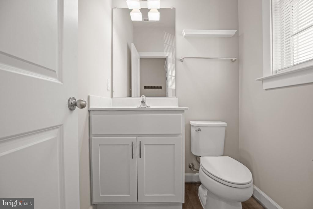 5711 FINLEY ROSE COURT