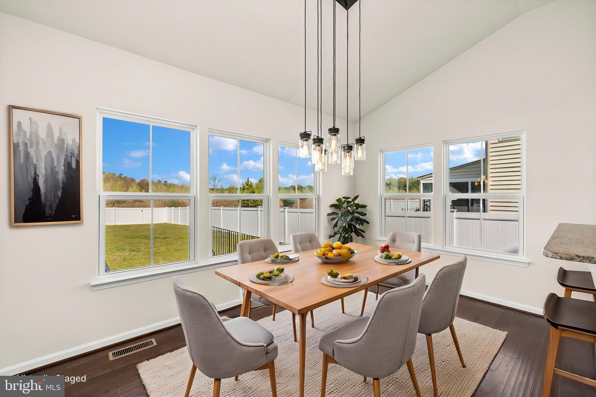 10420 NAPOLEON STREET