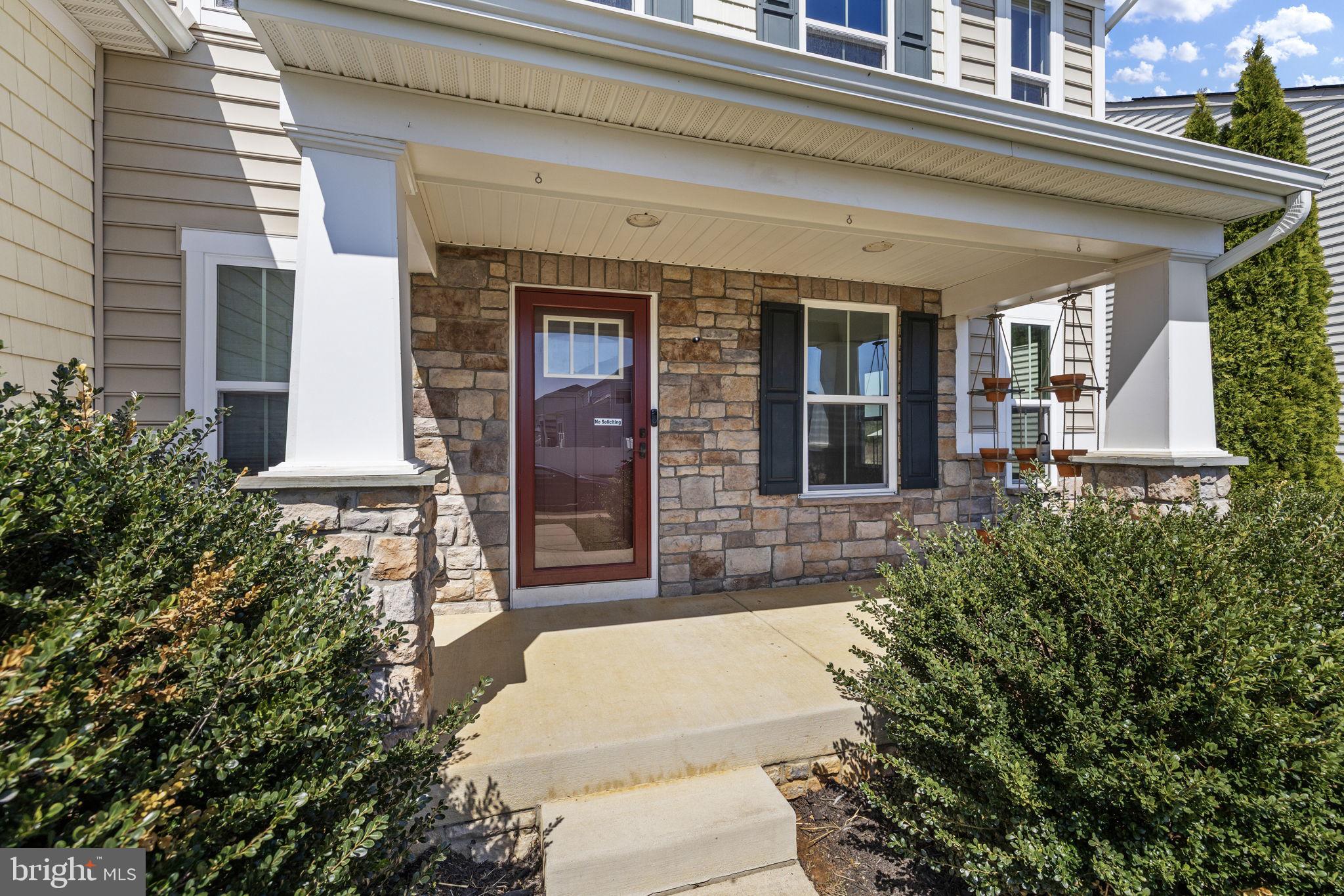 10420 NAPOLEON STREET