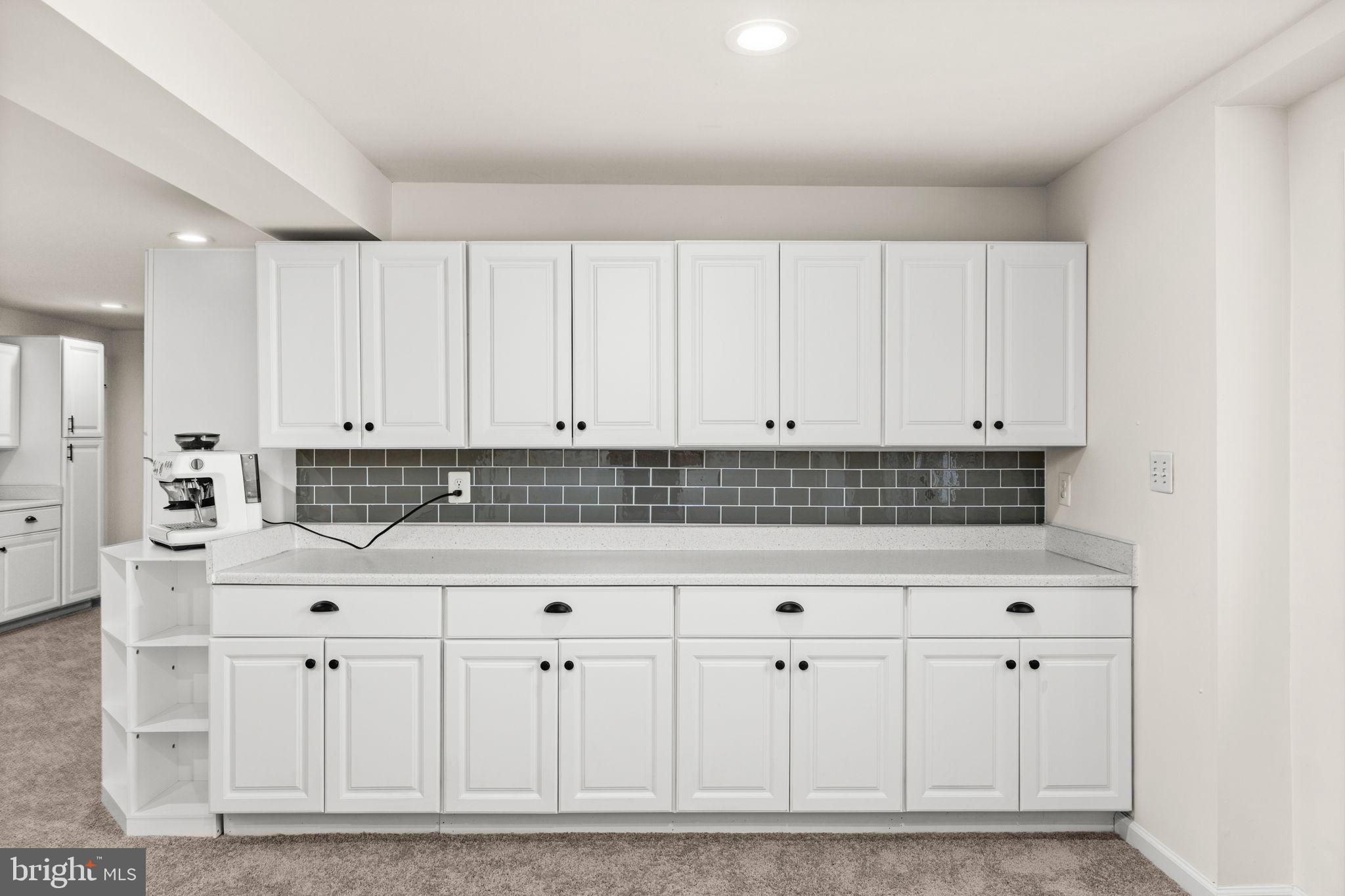 10420 NAPOLEON STREET