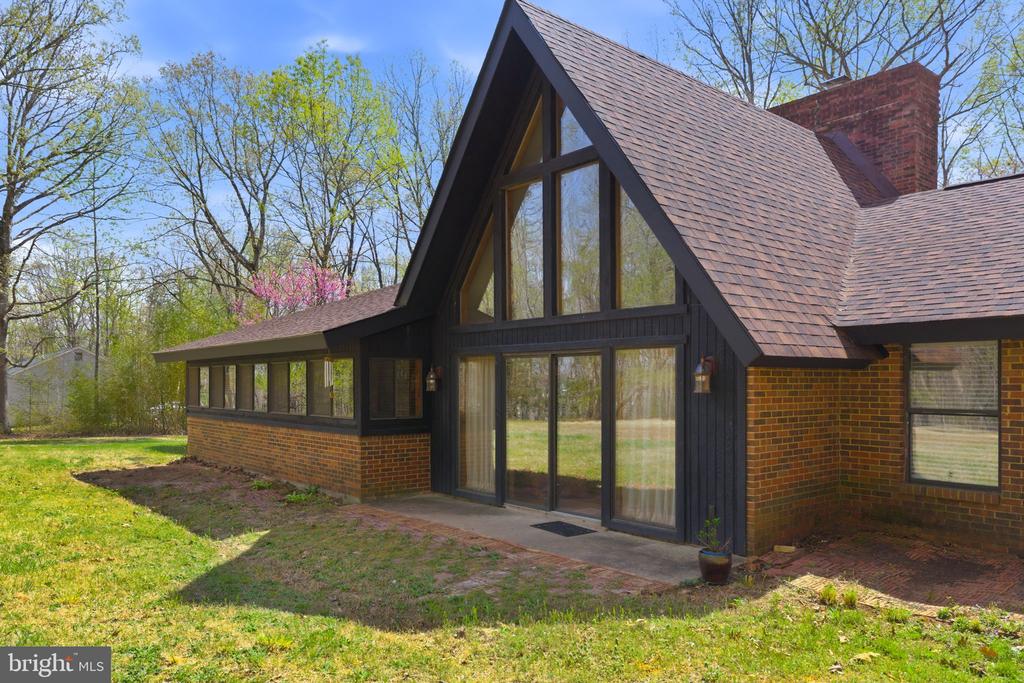 9313 BELLWOOD DRIVE