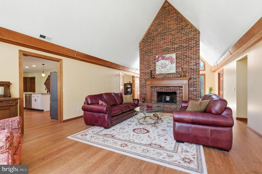 9313 BELLWOOD DRIVE