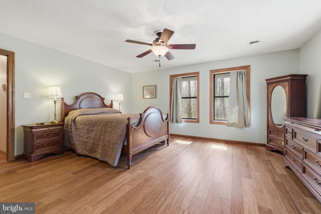 9313 BELLWOOD DRIVE