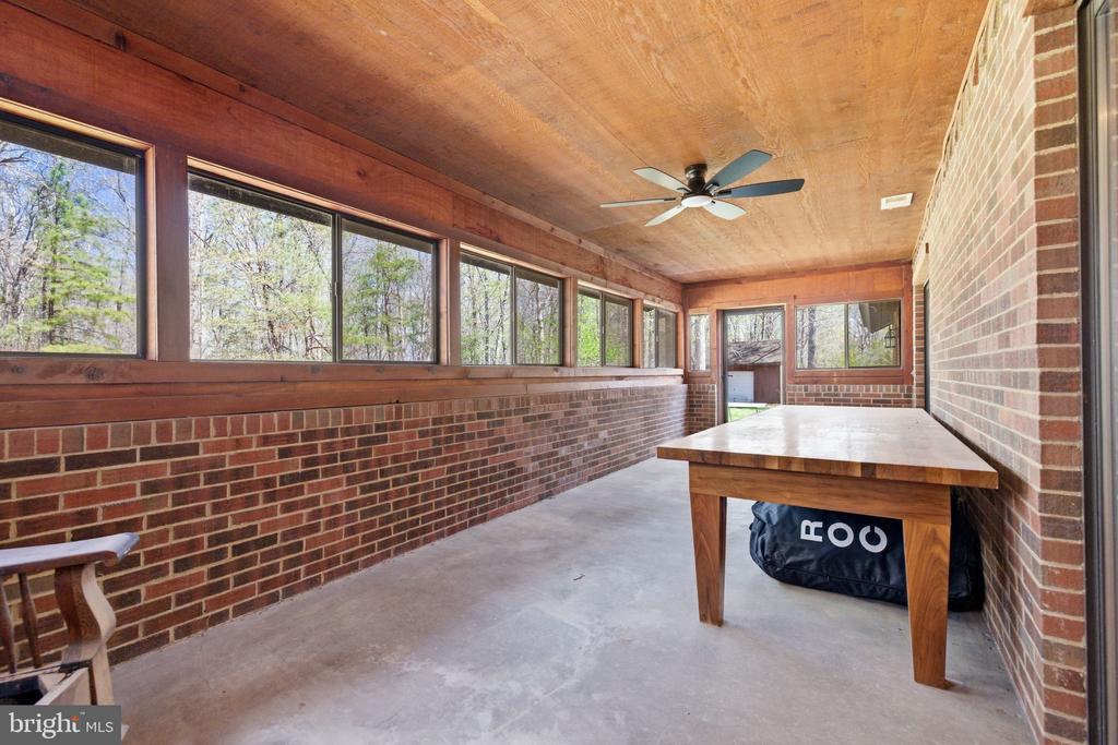 9313 BELLWOOD DRIVE